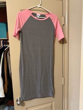 LuLaRoe Julia Dress Small Gray & Pink Raglan Bodycon Midi Dress